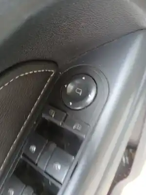 Автозапчастина б/у правий задний огляд для opel astra h twintop (a04) 1.9 cdti (l67) посилання на oem iam   