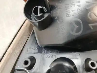 Peça sobressalente para automóvel em segunda mão farolim interior traseiro direito por mazda 3 (bl) 1.6 mzr (bl14) referências oem iam p8241  