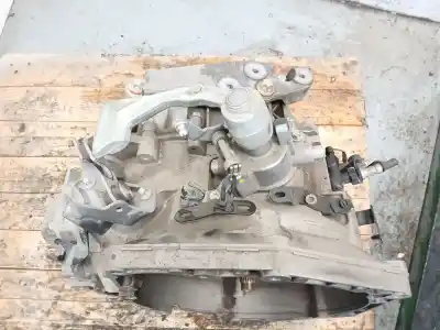 Pezzo di ricambio per auto di seconda mano riduttore per opel astra h twintop (a04) 1.9 cdti (l67) riferimenti oem iam m32019  