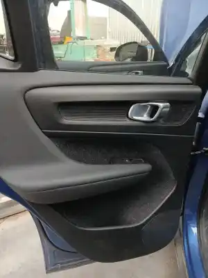 Peça sobressalente para automóvel em segunda mão forra / revestimento da porta traseira esquerda por volvo xc40 (536) t5 plug-in hybrid referências oem iam 