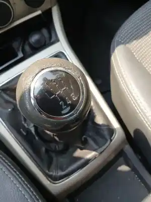 Pezzo di ricambio per auto di seconda mano riduttore per opel astra h twintop (a04) 1.9 cdti (l67) riferimenti oem iam m32019  