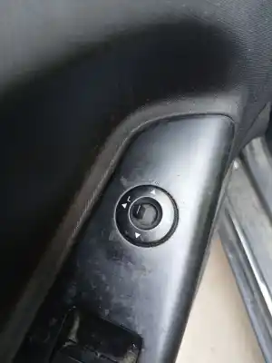 Pezzo di ricambio per auto di seconda mano retrovisore destro per kia cee'd sw (ed) 1.6 riferimenti oem iam 876201h155  