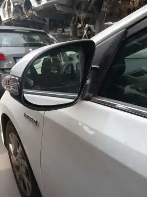 Second-hand car spare part left rearview mirror for toyota auris (_e18_) 1.8 hybrid (zwe186_) oem iam references e11026983  