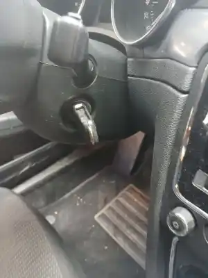 Recambio de automóvil de segunda mano de CONMUTADOR DE ARRANQUE para SKODA SUPERB II (3T4)  referencias OEM IAM   