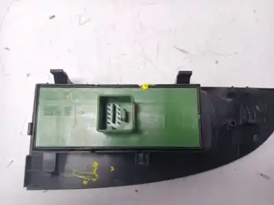 Peça sobressalente para automóvel em segunda mão botão / interruptor elevador vidro dianteiro esquerdo por seat leon (1p1) 1.6 tdi referências oem iam   