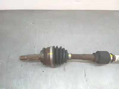 Автозапчастина б/у передня права трансмісія для kia stonic (yb) 1.2 cvvt посилання на oem iam 49501h8050  