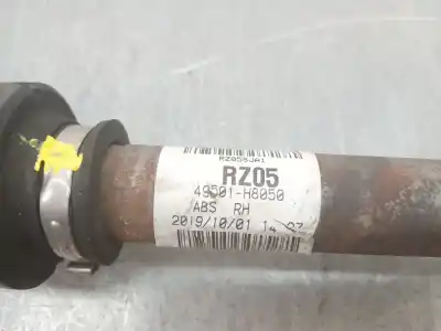 Автозапчастина б/у передня права трансмісія для kia stonic (yb) 1.2 cvvt посилання на oem iam 49501h8050  