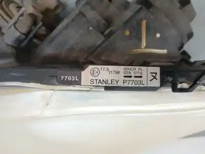 Second-hand car spare part right headlight for mazda 5 (cr19) 2.0 (crew) oem iam references p7703l  