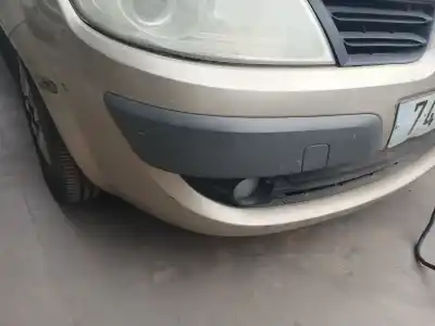 Автозапчастина б/у передній бампер для renault scénic ii (jm0/1_) 1.5 dci (jm1e, jm16) посилання на oem iam 7701477299  
