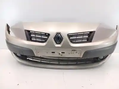 Pezzo di ricambio per auto di seconda mano PARAURTI ANTERIORE per RENAULT SCÉNIC II (JM0/1_)  Riferimenti OEM IAM 7701477299  