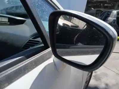 Recambio de automóvil de segunda mano de RETROVISOR DERECHO para CITROEN C4 COUPÉ (LA_) 1.6 HDI referencias OEM IAM   