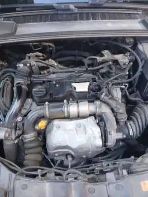 Peça sobressalente para automóvel em segunda mão motor completo por ford focus iii sedán 1.6 tdci referências oem iam t1db  