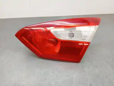 Peça sobressalente para automóvel em segunda mão farolim interior traseiro direito por ford focus iii sedán 1.6 tdci referências oem iam bm5113a602ac