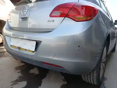 Автозапчастина б/у задній бампер для opel astra j (p10) 1.7 cdti (68) посилання на oem iam 13266587  