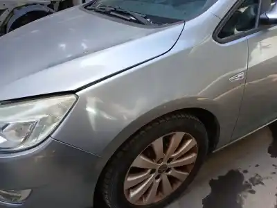 Автозапчастина б/у передне ліве крило для opel astra j (p10) 1.7 cdti (68) посилання на oem iam 13390002  