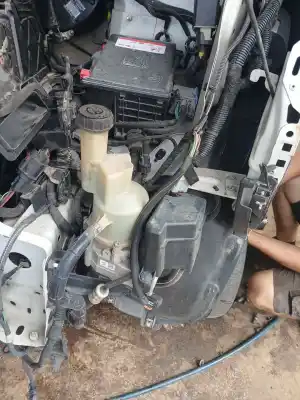 Pièce détachée automobile d'occasion POMPE DE DIRECTION pour PEUGEOT EXPERT AUTOBÚS (V_)  Références OEM IAM 9818127580 HPIA5103334 A5103334F