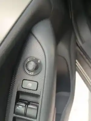 Second-hand car spare part left rearview mirror for mazda cx-3 (dk) 2.0 skyactiv-g (dk5w, dk6w) oem iam references d10e1i  