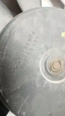 Автозапчастина б/у електро вентилятор для audi a3 (8p1) 1.6 посилання на oem iam 885002655  885002648