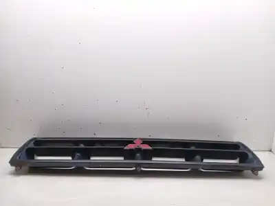 Автозапчасти б/у передняя решетка за mitsubishi montero   (v3_w, v2_w, v4_w) 2.8 td (v46w, v26w) ссылки oem iam mr30064344  