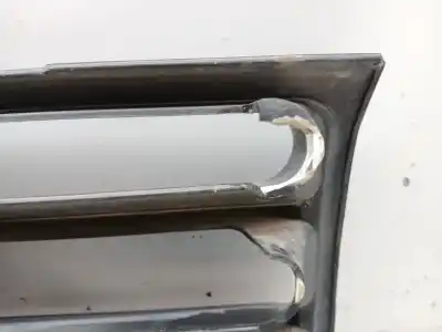 Автозапчасти б/у передняя решетка за mitsubishi montero   (v3_w, v2_w, v4_w) 2.8 td (v46w, v26w) ссылки oem iam mr30064344  