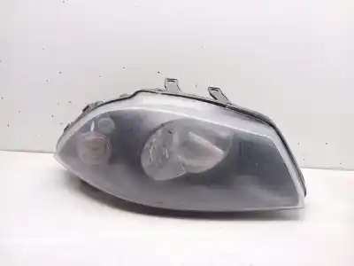 Second-hand car spare part right headlight for seat ibiza iii (6l1) 1.9 sdi oem iam references 6l1941752m