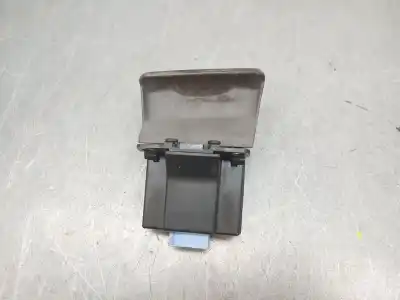 Pezzo di ricambio per auto di seconda mano freno di stazionamento elettrico per renault scénic ii (jm0/1_) 1.9 dci (jm14) riferimenti oem iam 8200610165   Pezzo di ricambio per auto di seconda mano freno di stazionamento elettrico per renault scénic ii (jm0/1_) 1.9 dci (jm14) riferimenti oem iam 8200610165