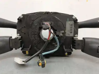 Pezzo di ricambio per auto di seconda mano comando multifunzione per peugeot 207/207+ (wa_, wc_) 1.4 hdi riferimenti oem iam 96661300xt  