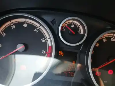 Pezzo di ricambio per auto di seconda mano riduttore per opel corsa d (s07) 1.4 (l08, l68) riferimenti oem iam 55565177  