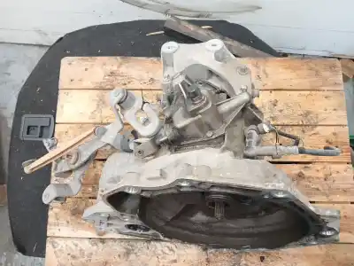 Pezzo di ricambio per auto di seconda mano riduttore per opel corsa d (s07) 1.4 (l08, l68) riferimenti oem iam 55565177  