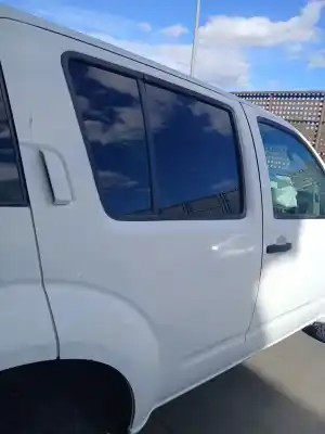 Peça sobressalente para automóvel em segunda mão porta do automóvel traseira direita por nissan pathfinder iii (r51) 2.5 dci 4wd referências oem iam 82100eb330