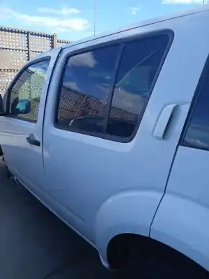 Peça sobressalente para automóvel em segunda mão porta do automóvel traseira esquerda por nissan pathfinder iii (r51) 2.5 dci 4wd referências oem iam 82101eb330