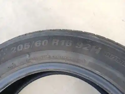 Pezzo di ricambio per auto di seconda mano pneumatico per kia xceed (cd) 1.6 gdi hybrid riferimenti oem iam 205-60-16 92h kumho 2024 