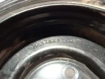 Pezzo di ricambio per auto di seconda mano puleggia dell albero motore per audi a3 (8p) 1.6 tdi ambiente riferimenti oem iam 038105243m  