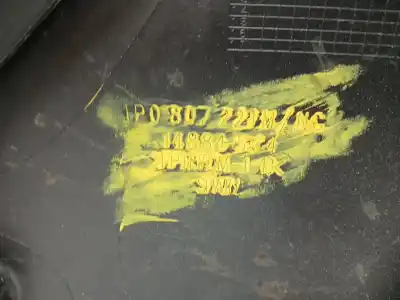 Peça sobressalente para automóvel em segunda mão para choques dianteiro por seat leon (1p1) 2.0 tdi referências oem iam 1p0807221m  