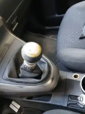 Tweedehands auto-onderdeel versnellingsbak voor toyota verso (_r2_) 2.0 d-4d (aur20_) oem iam-referenties 