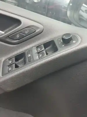 Tweedehands auto-onderdeel linker voorruit schakelaar voor volkswagen golf vi (5k1) 1.6 tdi oem iam-referenties 