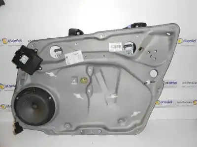 Pièce détachée automobile d'occasion léve glace avant droit pour mercedes-benz clase a (w169) a 180 cdi a-edition références oem iam a1697203079