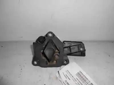 Second-hand car spare part TAILGATE BACK DOOR HANDLE for RENAULT CLIO II FASE II (B/CB0)  OEM IAM references 8200078950  