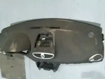 Peça sobressalente para automóvel em segunda mão tablier por renault clio iii emotion referências oem iam   