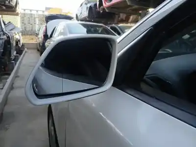 Автозапчасти б/у ЛЕВОЕ ЗЕРКАЛО за SKODA OCTAVIA II (1Z3)  ссылки OEM IAM   