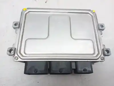 Pezzo di ricambio per auto di seconda mano centralina motore per citroen c4 cactus 1.2 vti 82 riferimenti oem iam 9811545080  