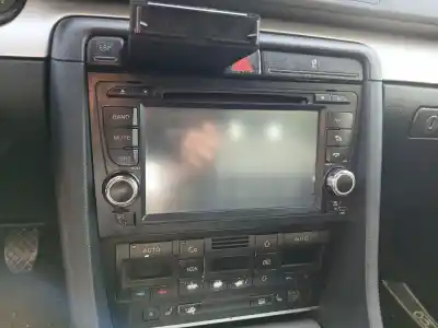 Peça sobressalente para automóvel em segunda mão sistema de áudio / rádio cd por audi a4 b6 (8e2) 2.0 referências oem iam 51895009340  