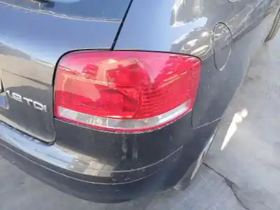 Автозапчасти б/у правый задний фонарь за audi a3 (8p1) 1.9 tdi ссылки oem iam 8p0945096  