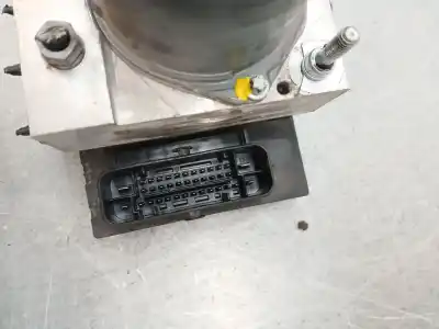 Second-hand car spare part abs for seat exeo (3r2) 2.0 tdi oem iam references 8e0614517bf  