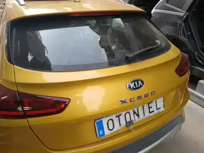 Автозапчастина б/у загальні двері для kia xceed (cd) 1.4 t-gdi посилання на oem iam 73700j7800  