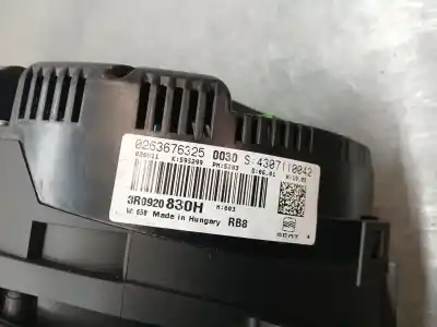 Peça sobressalente para automóvel em segunda mão quadrante por seat exeo (3r2) 2.0 tdi referências oem iam 3r0920830h  