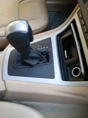 Peça sobressalente para automóvel em segunda mão alavanca de velocidades por bmw x3 (e83) xdrive 20 d referências oem iam 