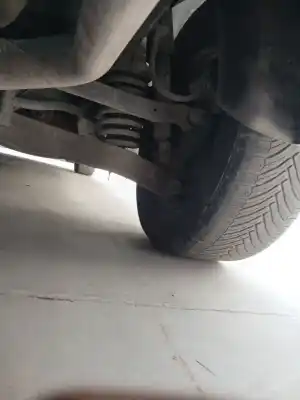 Pezzo di ricambio per auto di seconda mano asse posteriore per kia cee'd sw (ed) 1.6 riferimenti oem iam 