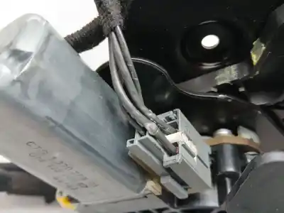 Автозапчастина б/у електричний двиг на дах для opel astra h twintop (a04) 1.9 cdti (l67) посилання на oem iam gm13228557 13228557 133026901