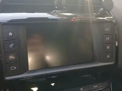 Peça sobressalente para automóvel em segunda mão sistema de áudio / rádio cd por jaguar xe (x760) 2.0 d referências oem iam   